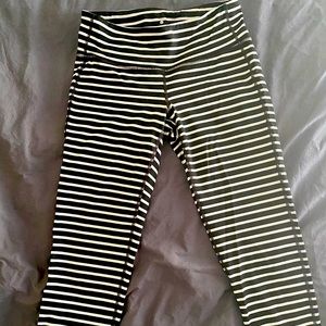 Athleta crop leggings